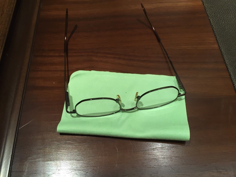 Maybe you’re looking at this picture and wondering “What’s the big deal with glasses?” At the hotel I stayed in Qufu I left my reading glasses on the desk in my room. When I returned later that day the person who cleaned The room had left a cleaning cloth under them. I’ve never seen attention to detail in service like that in a hotel before.
