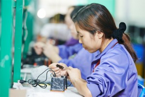 How to Find a Manufacturer in China
